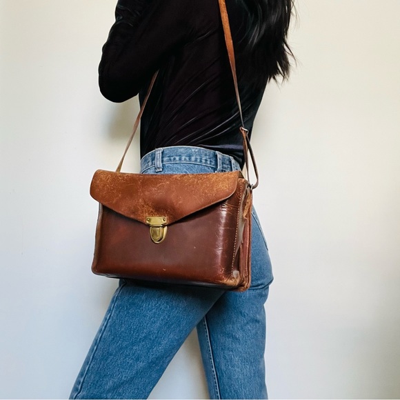 Vintage Handbags - Vintage 1950s genuine natural leather bag